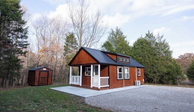 Quiet Forest Hideaway Near Fredericksburg