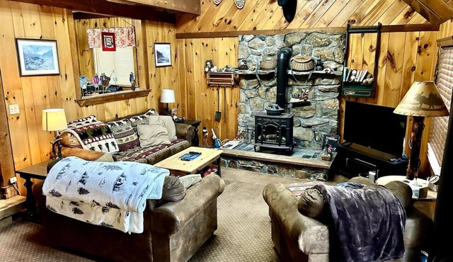 Quiet Maine Cabin Getaway