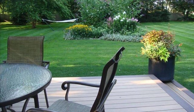 Quiet oasis minutes from beaches, vineyards and downtown Newport