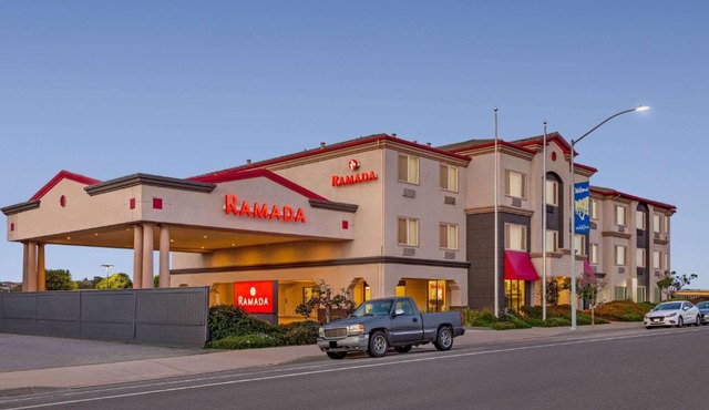 Ramada by Wyndham Marina