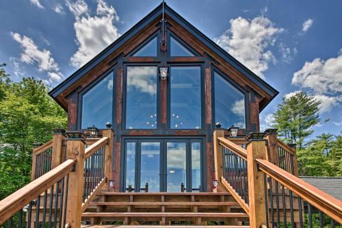 'Red Sweetheart Barn Studio' w/Mtn & River Views!