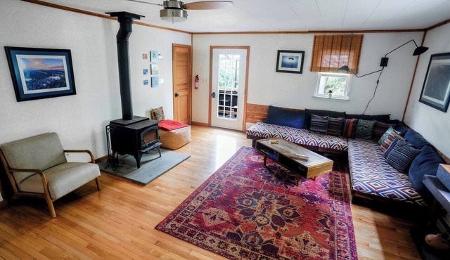 Relaxed Mountain Living Near Minnewaska | Dream House in the Gunks