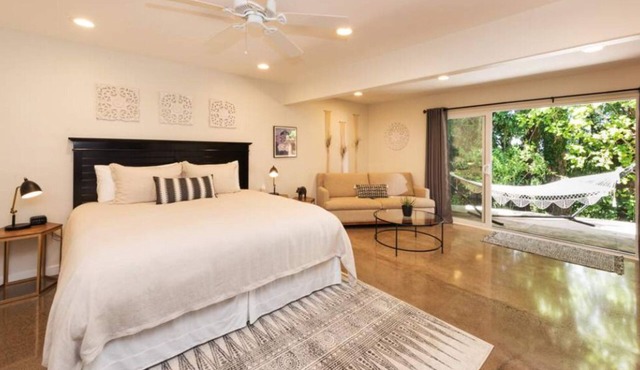 Relaxing Hawaiian Suite for a Romantic Getaway in the Upcountry of Maui!