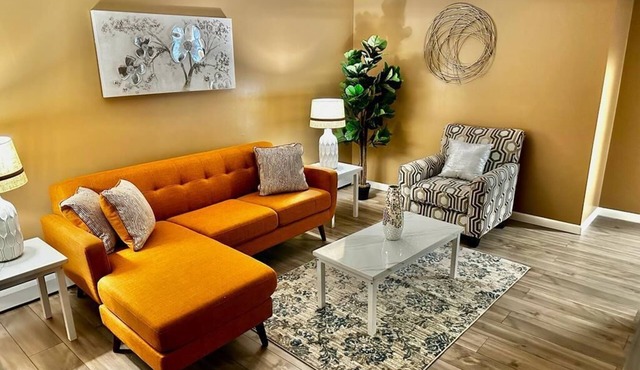 Remodeled cozy 3 bedrooms unit