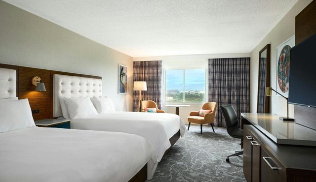 Renaissance Meadowlands Hotel