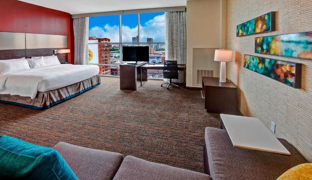 Residence Inn by Marriott Kansas City Downtown/Convention Center