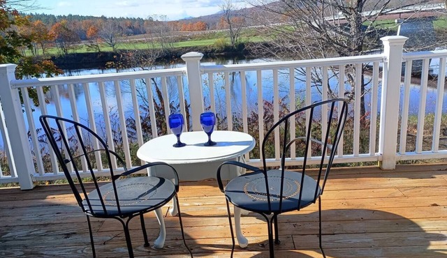 River House Rumford Point. 14 mins to Sunday River