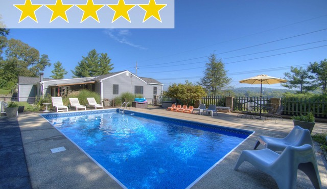 ☆Riverview ☆Close to Downtown ☆Lrg Modern Home