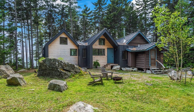 Rock Camp - Exquisite cottages on Mooselookmeguntic Lake, just featured in Maine Homes magazine