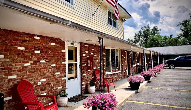Rolling Hills Motel