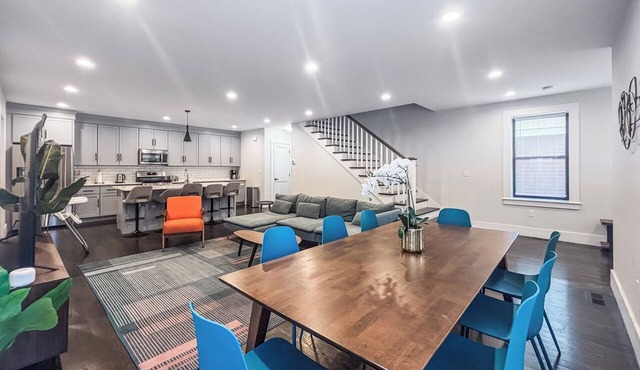 Roof Deck, Sleeps 10, W/D, Waterviews!