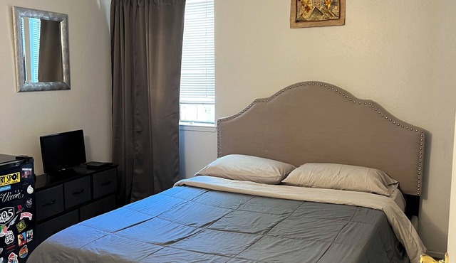 Room near Seacliff State Beach