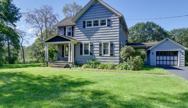 Rustic Bainbridge Retreat w/Spacious Yard!