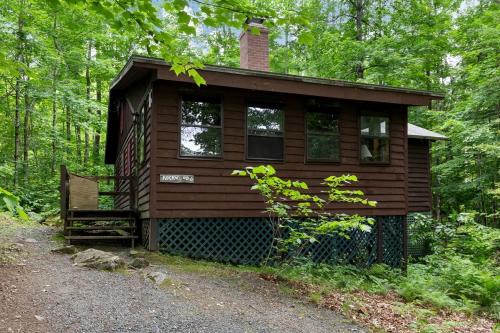 Rustic Cabin in the Woods with Fireplace Ideal for Families near Hanover, New Hampshire
