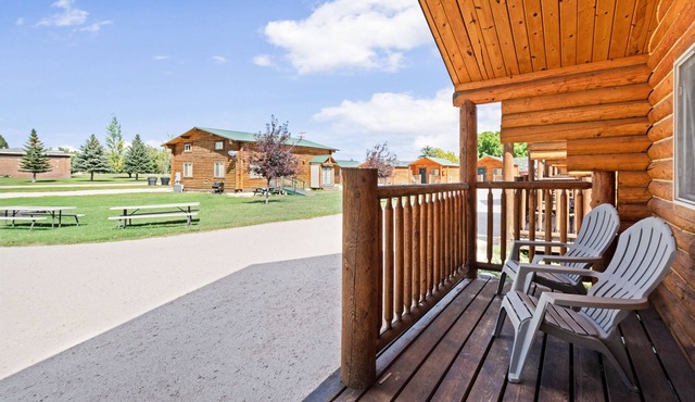 Rustic camping studio with large front porch & kitchenette in St. Charles
