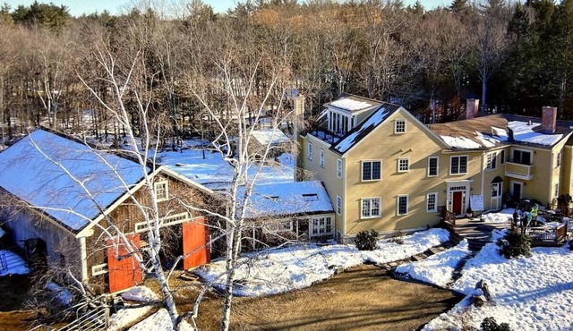 Rustic Farmhouse with Horses, ATVs, and activities galore! Sleeps 20
