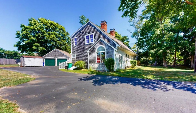 Saltbox Home