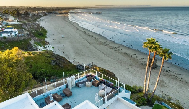 SeaCrest OceanFront Hotel