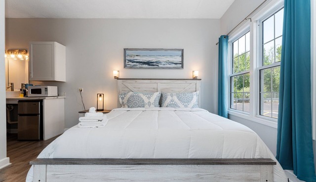 Seaside Suites