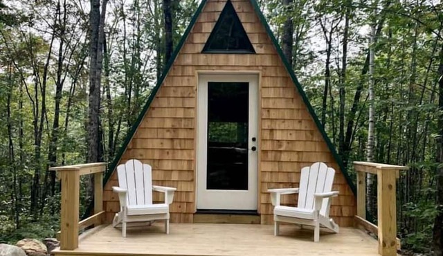 Secluded A-Frame with Dark Sky Stargazing near White Mountain National Forest, Stoneham, Maine