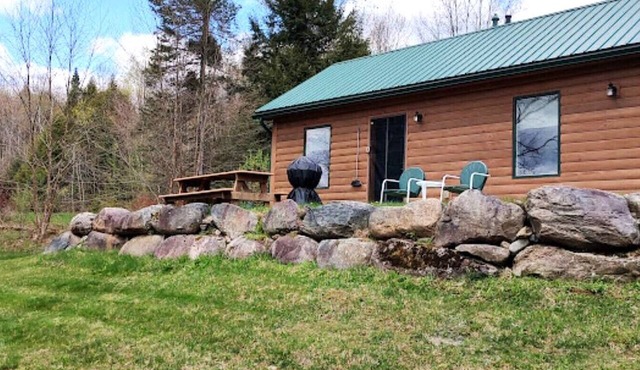 Serene Country Cabins 1 In the heart of Vermont