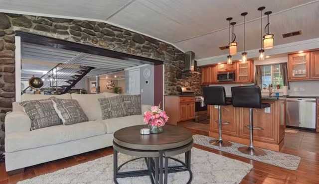 Serene Rustic Hideaway w/Pool in Granby!