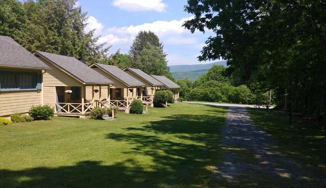 Serenity Motel