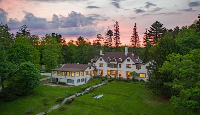 Seven Hills Inn