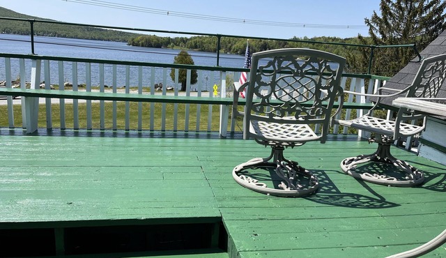 Seymour Lake Lodge