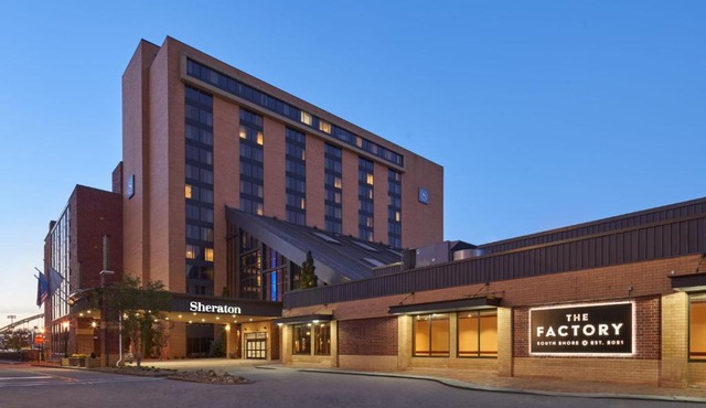 Sheraton Pittsburgh Hotel at Station Square