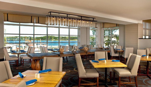 Sheraton Portsmouth Harborside Hotel