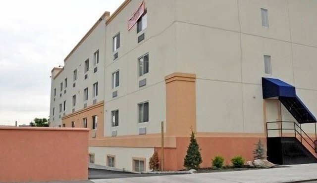 Sheridan Hotel