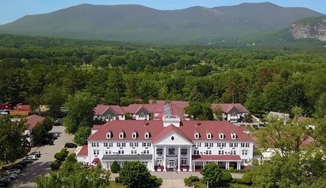 Silly Hotel in North Conway! Close to Cranmore, Attitash and others