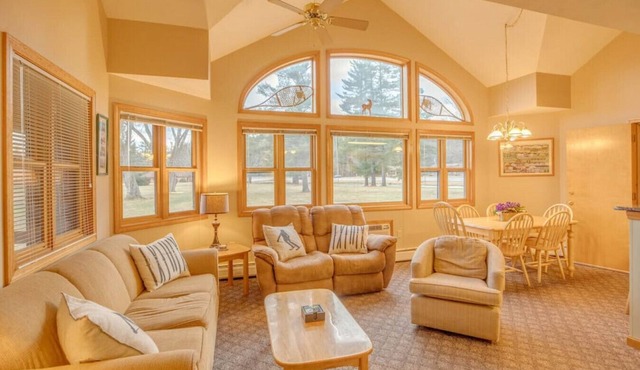 Ski and Golf Retreat w/Amenities