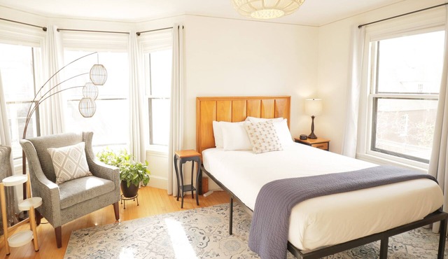 Skolfield Inn | Parking | Self-check-in | Garden 3
