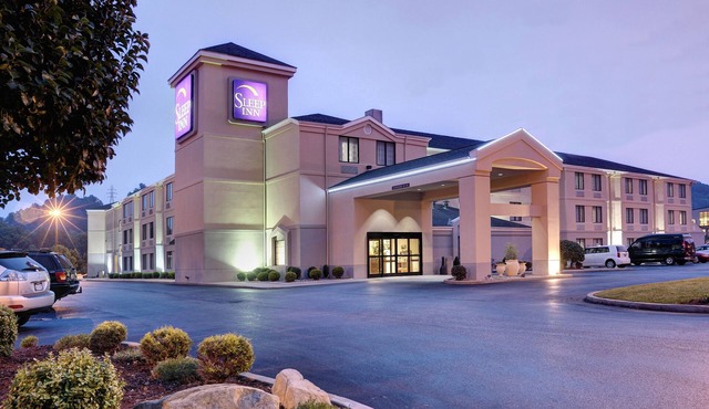 Sleep Inn & Suites Cross Lanes - South Charleston