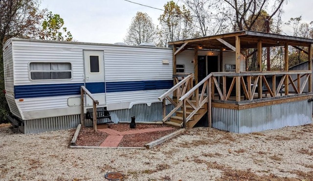 Small Camping Cabin - Happy Camper - Red River Gorge, KY Getaway!