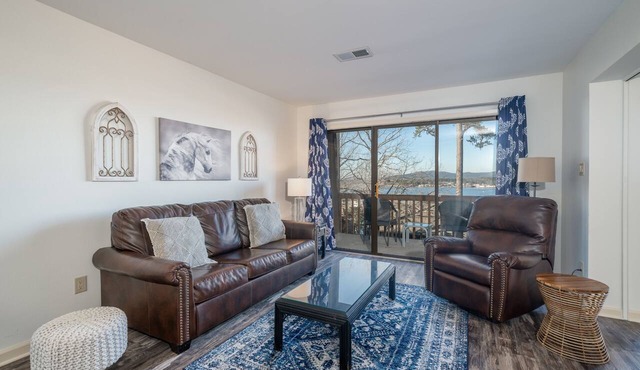 South Shore 1 bdrm! Cabana-Gameroom/Mini-Golf! Indoor Hot Tub & More!