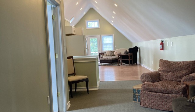 Spacious, beautiful apartment in the center of town
