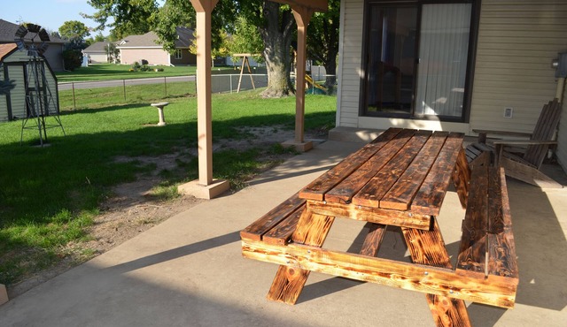 Spacious family friendly Home ready for your stay!