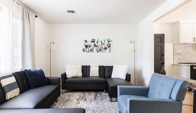 Spacious Home In A Quiet Neighborhood