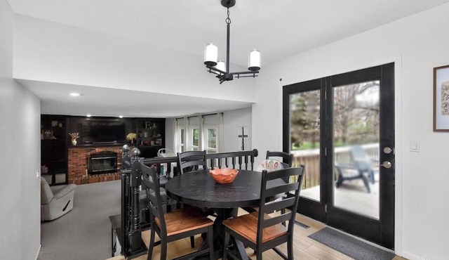 Spacious House in Premier Catawba Island Location Ideal for Families and Groups
