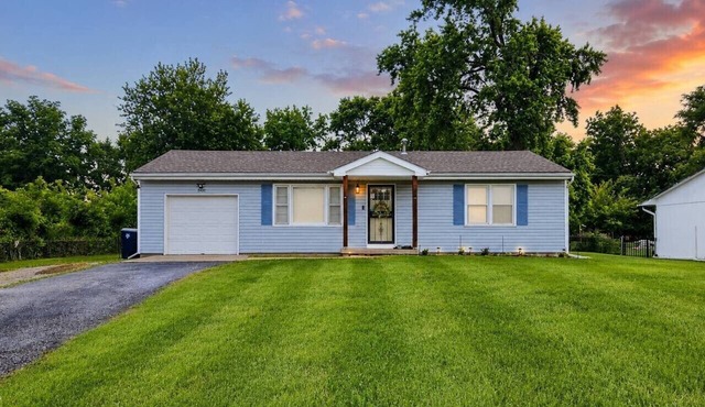 Spacious KC Retreat w/Sunroom & Huge Yard