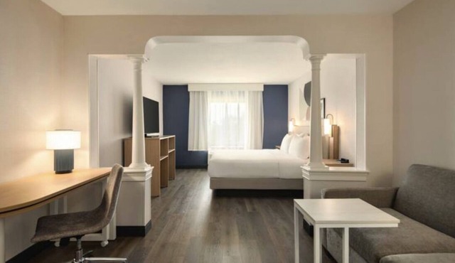 Spark by Hilton Woburn Boston