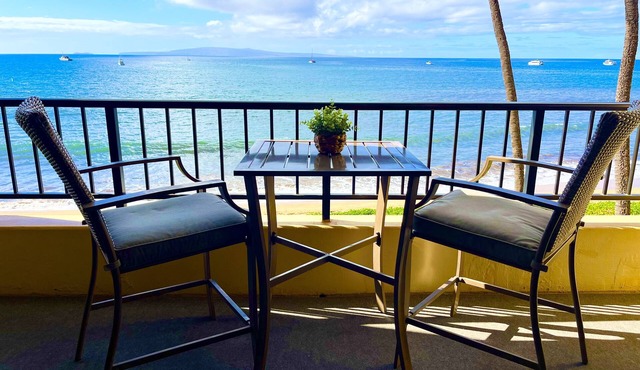 SPECIAL RATES! Beachfront One Bedroom Condo in Kihei, Free Parking, Washer dryer