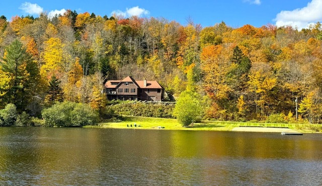 Spectacular 4 Season Home on Spruce Lake