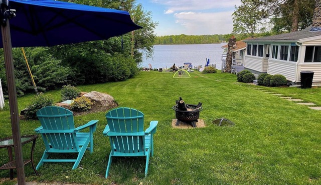 Spectacular Cottage at Bantam Lake, Sleeps 12