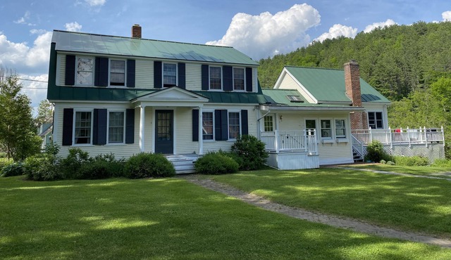 Splendid 1920s Vermont Farmhouse
