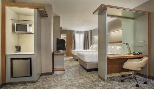 SpringHill Suites Louisville Downtown