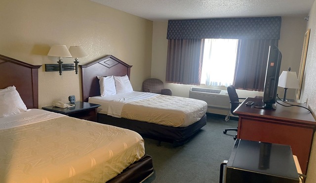 Standard Queen Room with Two Queen Beds Non - Smoking
